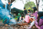 台湾小学生家庭在放学后“拼养”孩子